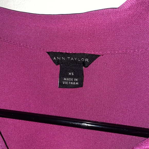 Ann Taylor Button Up - Picture 3 of 4